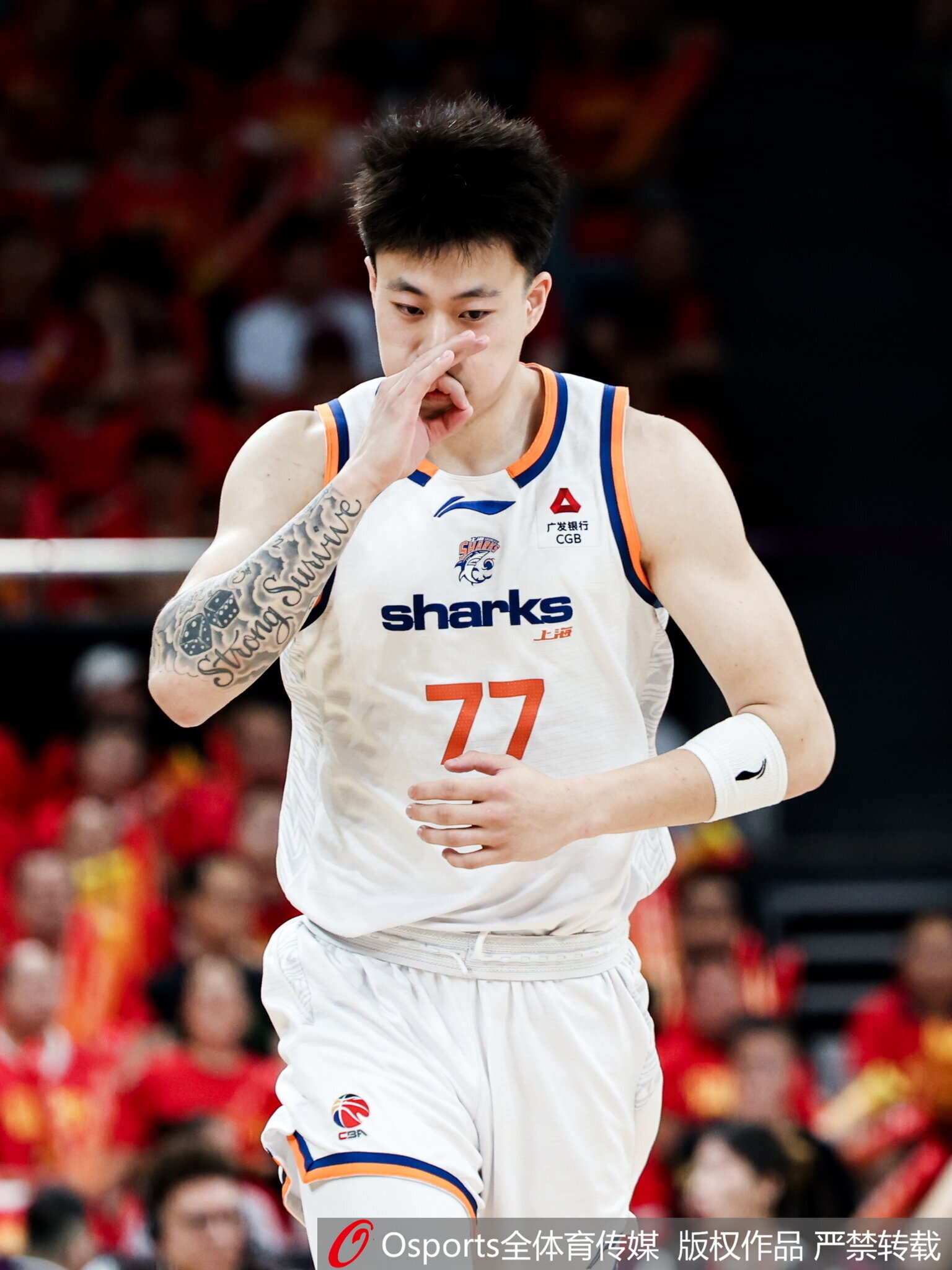 张镇麟：这几年的球场内外 都磨炼了我的心智 精进了自己的球技
